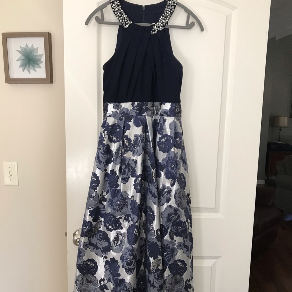 Womens evening gown.  Navy, gray,  silver.  Beaded neckline.  Two side pockets.